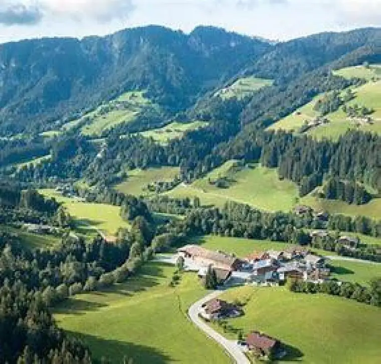 Schön gelegenes Baugrundstück in der Wildschönau - Oberau mit Einreichplan für eine Wohnanlage