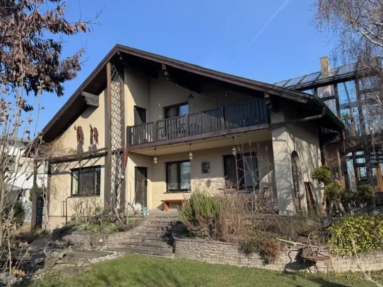 Einzigartiges Einfamilienhaus - Weinkeller - Wintergarten Nähe Bahnhof Tullnerfeld
