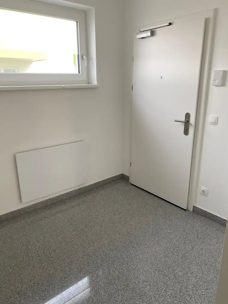 2 Zimmer mit großer Terrasse und sehr großem Garten inkl. Einbauküche im Tullnerfeld