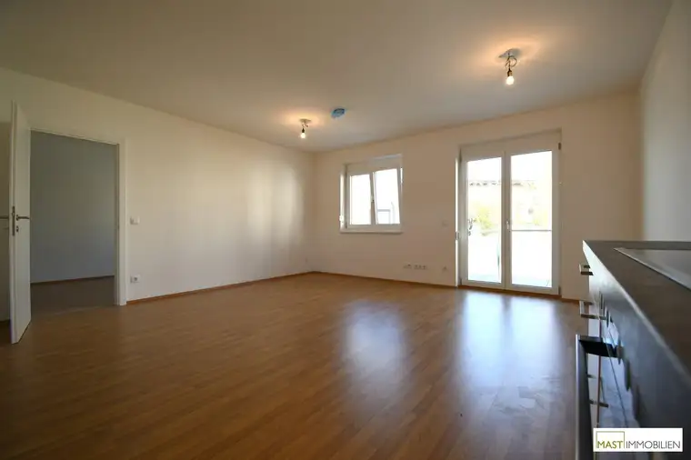 Optimal aufgeteilte 2 Zimmer Balkon Wohnung inkl. EWE Einbauküche in Spillern - Neubau Bj. 2019