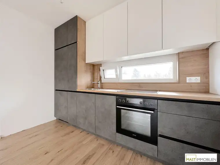 Wunderschöne 2-Zimmer-Wohnung mit Balkon und Stellplatz!
