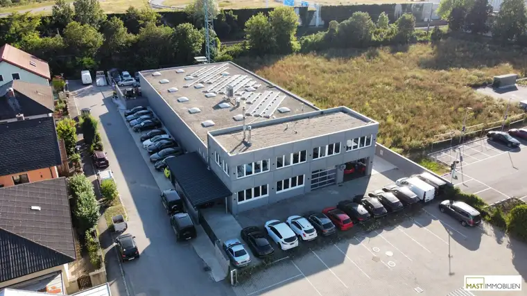 PROVISIONSFREI - Energieeffizientes Gewerbeobjekt in ausgezeichneter Lage direkt in Korneuburg beim Autobahnkreuz - vielschichtige Nutzungsmöglichkeiten