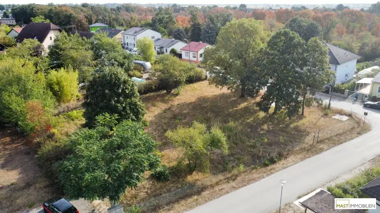 Baugrundstück nur 12 km von der Wiener Stadtgrenze - Ausgezeichnete Lage im Ausmaß von ca. 650 m²