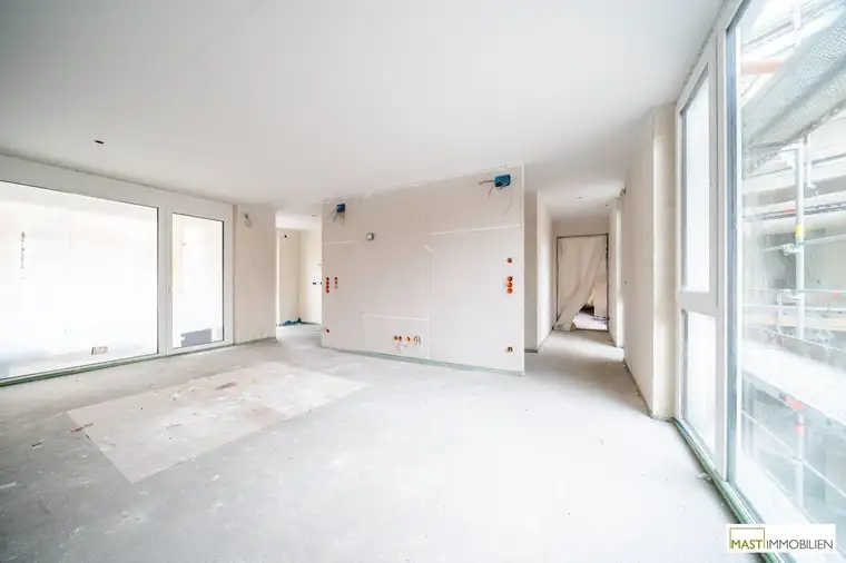 *Sommer 2025* Traumhafte 3-Zimmer Familienwohnung mit rund 15 qm Freifläche!