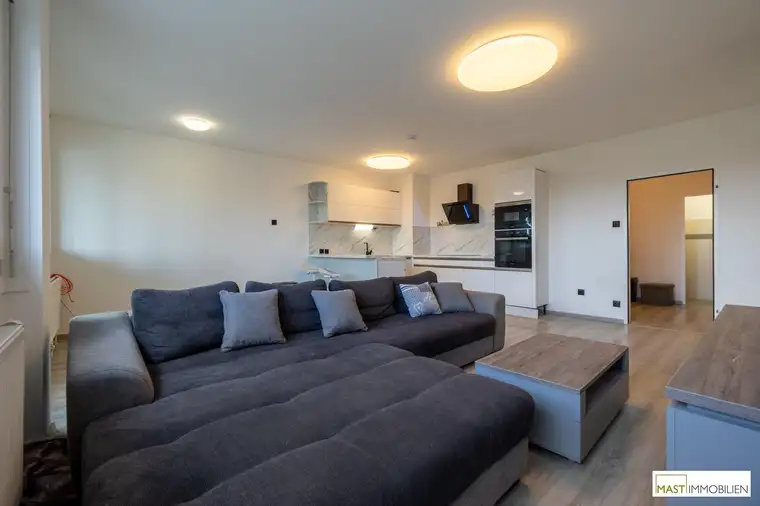 Optimal aufgeteilte 2 Zimmer Wohnung mit Fernblick direkt in Stockerau "inkl. Heizung &amp; Warmwasser"