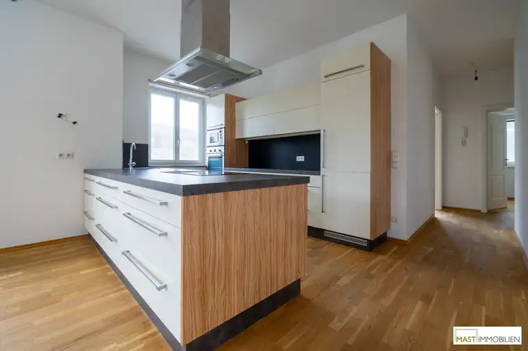 Wunderschöne 4 Zimmer Wohnung mit ca. 20 m² große Außenfläche in der Hinterbrühl - 1.599,-- €