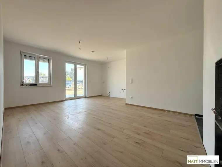 In Kürze verfügbar - 3 Zimmer Garten- bzw. Balkonwohnungen inkl. EWE Einbauküche und KFZ Stellplatz