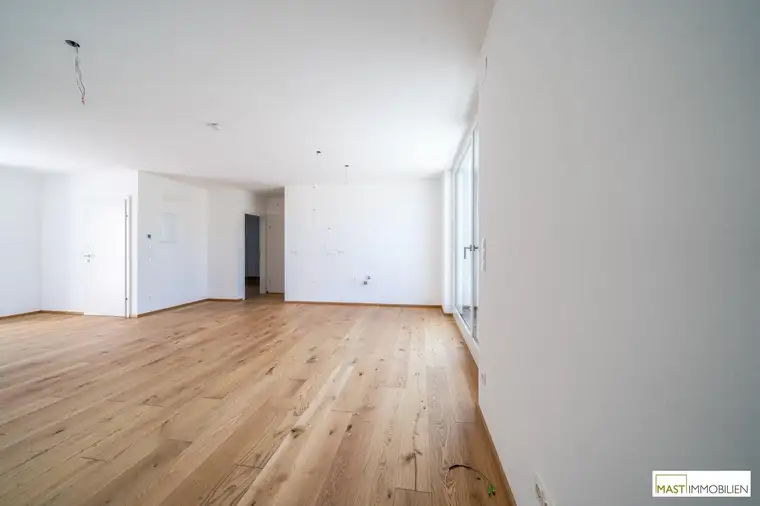 *Sommer 2025* Einzigartigen Dachgeschosswohnung mit rund 50 qm Dachterrasse/Gründach mit uneingeschränktem Blick auf den See!