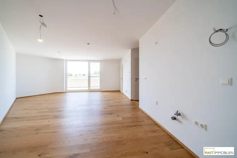 *Sommer 2025* Dachgeschosswohnung mit rund 83 qm Freifläche und direktem Seeblick!