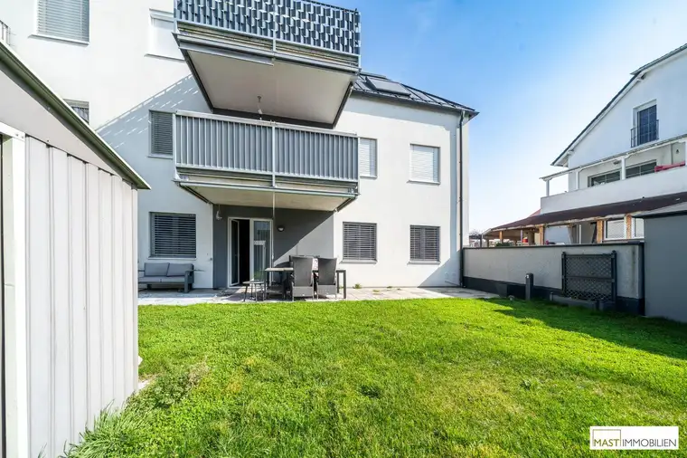 NEU! Ihr Paradies zur Erholung - Großzügige Gartenwohnung mit 5 Zimmern &amp; 100 m² Eigengarten