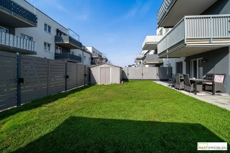 NEU! Ihr Paradies zur Erholung - Großzügige Gartenwohnung mit 5 Zimmern &amp; 100 m² Eigengarten