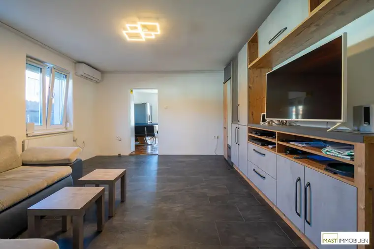 NEUER PREIS --- 369.000,-- € / Einfamilienhaus in Maria Ellend mit sonnigen Garten in Südausrichtung