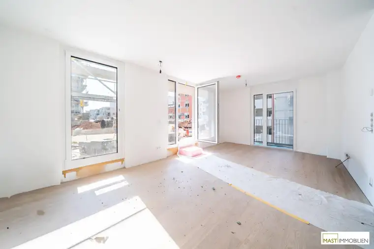 *Erstbezug* 3-Zimmer Wohnung im 3. OG mit 100qm Freifläche! - Beziehbar ab Oktober