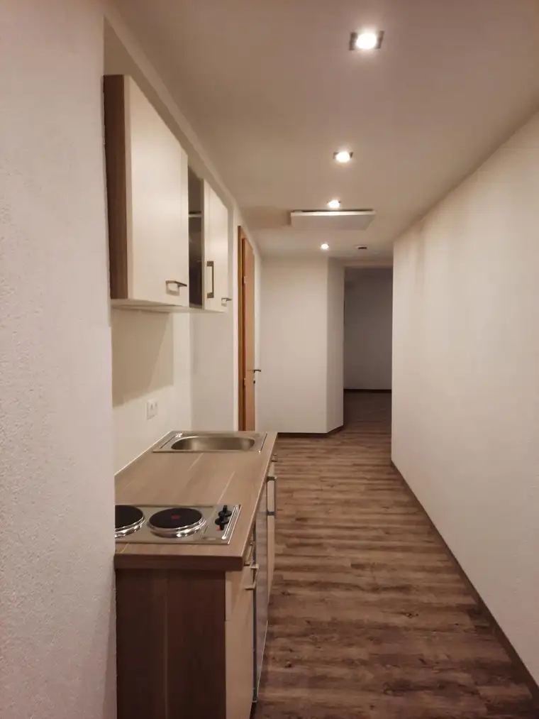 Gemütliche 1-Zimmer Wohnung mit Einbauküche in Pians Nähe Landeck