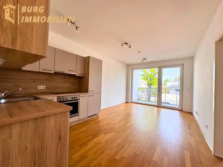 Ihr neues Zuhause: 2-Zimmer-Wohnung mit Loggia + Tiefgaragenparkplatz in Wiener Neustadt