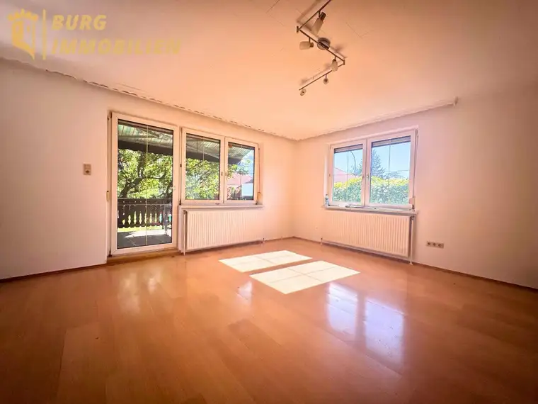 Platz zum Durchatmen: Gartenseitiges EFH mit Terrasse, großem Garten, Vollkeller &amp; Garage