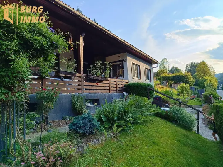 Charmantes Einfamilienhaus mit großem Garten in Frankenfels