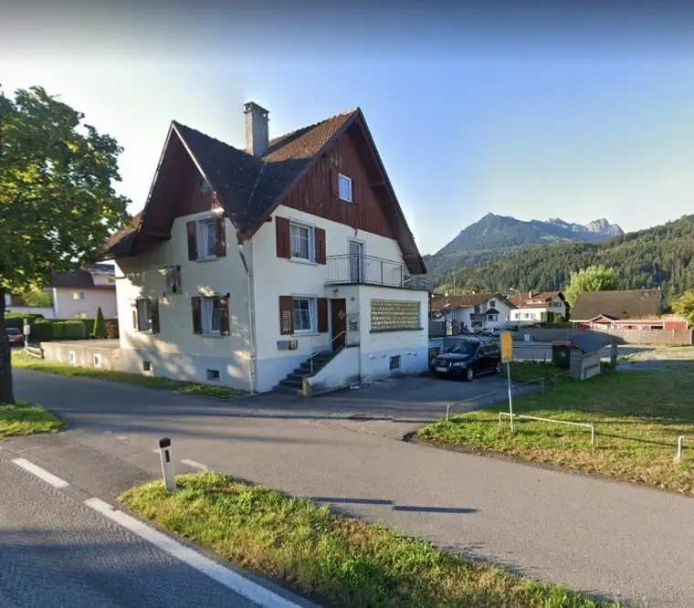 Wohnungseinheit mit Terrasse, Garage und KFZ-Abstellplatz