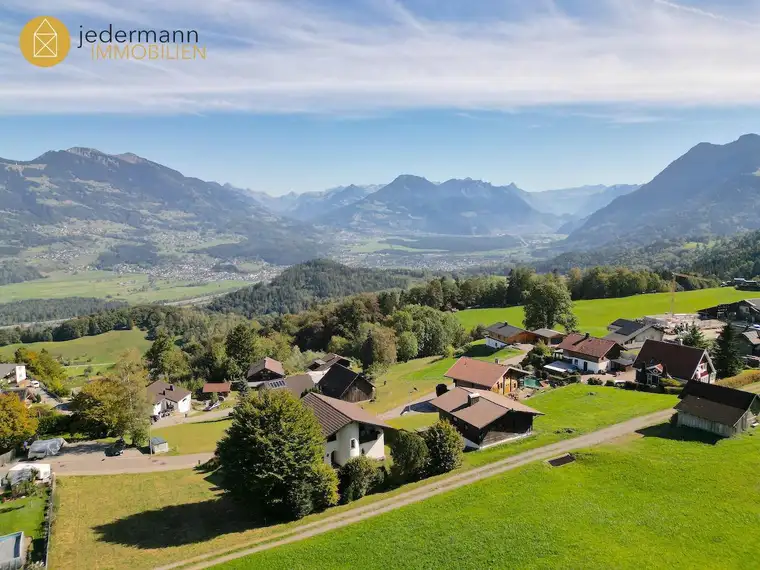 BAUGRUNDSTÜCK IN GURTIS – WOHNEN MIT WEITBLICK