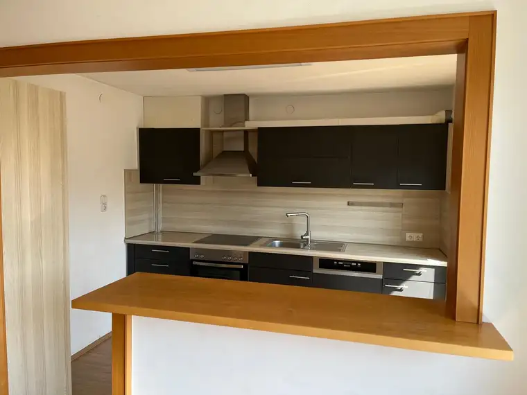 NEUER PREIS: Sanierte und sehr helle 4-Zimmer-Wohnung inkl. 2 Balkone im 4.OG in der Dornbirner Innenstadt