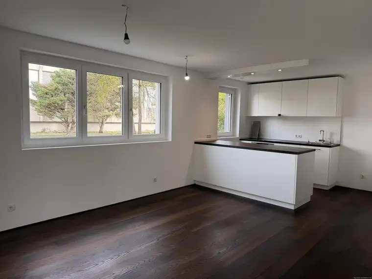 Andreas Karg, Mag. Andreas Karg GmbH & Co KG