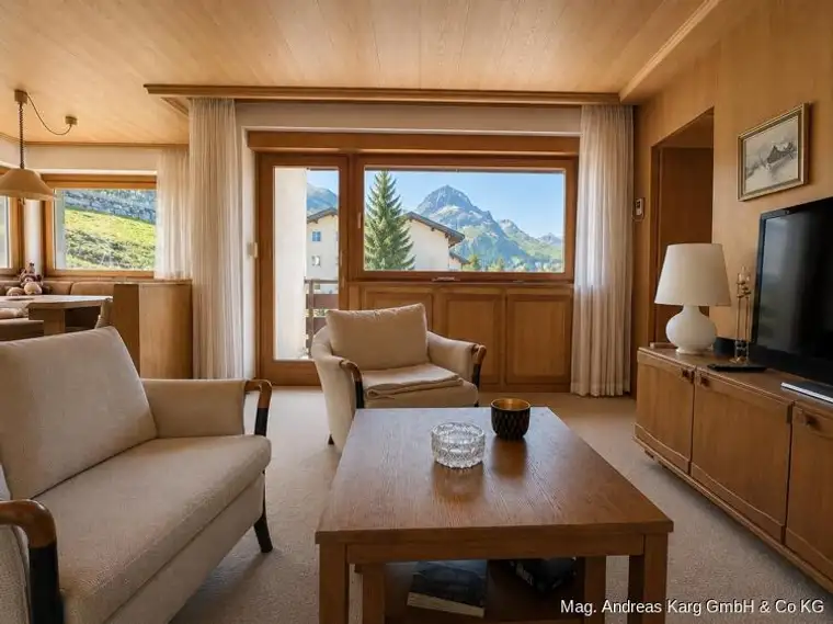 Privates Feriendomizil mit Omeshorn-Panorama in Lech