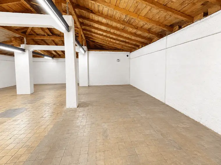Wolfurt - Lagerfläche im 2. OG mit ca. 93 m² 