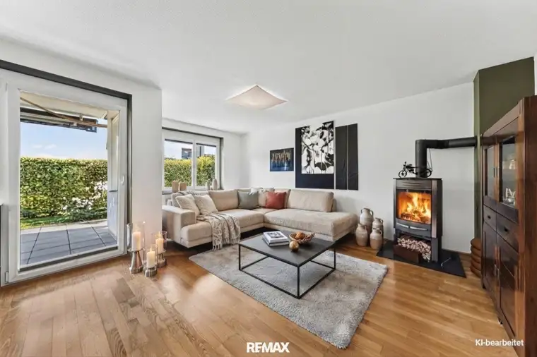 Helle 3-Zimmer-Wohnung mit Garten, Terrasse, Kamin und top Grundriss – vielseitig nutzbar in St. Johann