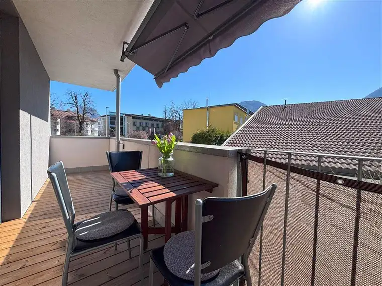 Wörgl: Moderne 3-Zi.-Wohnung mit Sonnenbalkon – Ideal gelegen und lichtdurchflutet