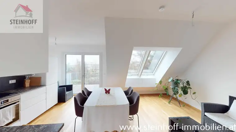 Neuwertige Balkonwohnung mit perfekter Öffi-Anbindung