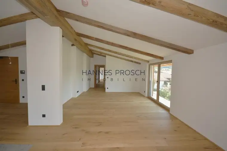 Exklusive Penthouse-Wohnung mit Bergpanorama in St. Johann in Tirol