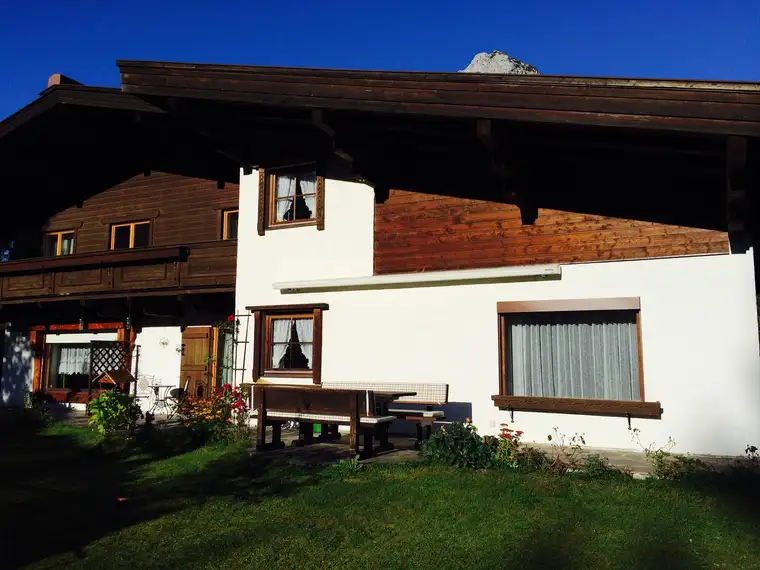 Freundliche 1-Zimmer-Wohnung mit Einbauküche in Sankt Ulrich am Pillersee