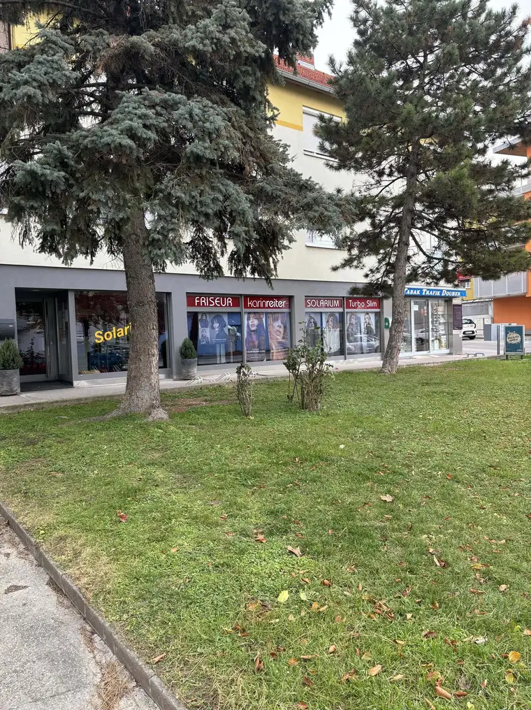 Top Büro / Praxis / Geschäftslokal / ... 