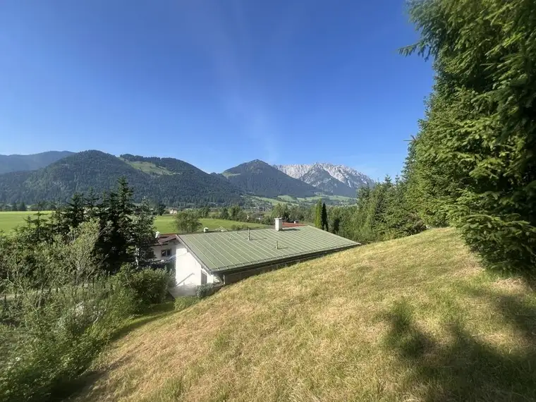 Freizeitwohnsitz-Rarität in Seenähe – Bungalow mit Entwicklungspotenzial auf 929 m²