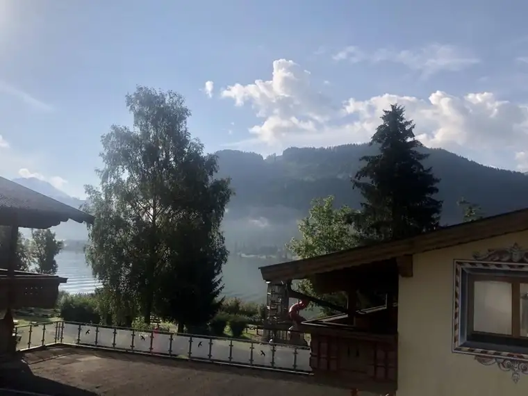 Charmante Wohnung mit Seeblick