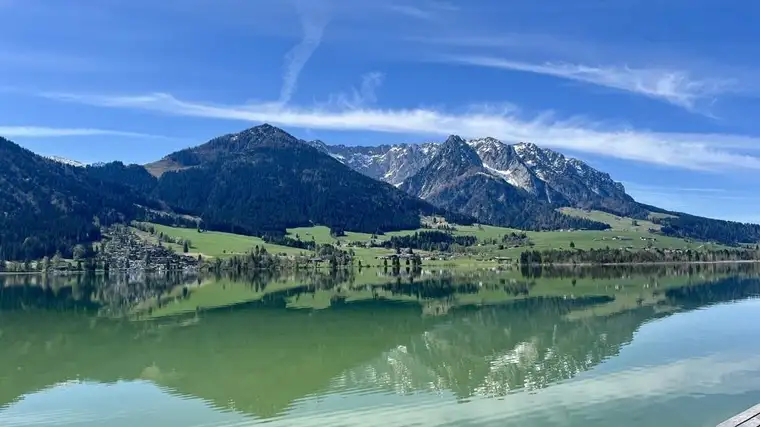 Sonniges Baugrundstück nahe dem Walchsee – Bezirk KitzbühelPerfekte Gelegenheit für Ihr nächstes Bauprojekt in traumhafter Lage