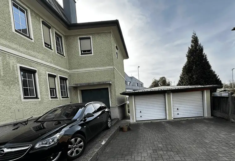 Mehrparteienhaus in zentraler Stadtlage