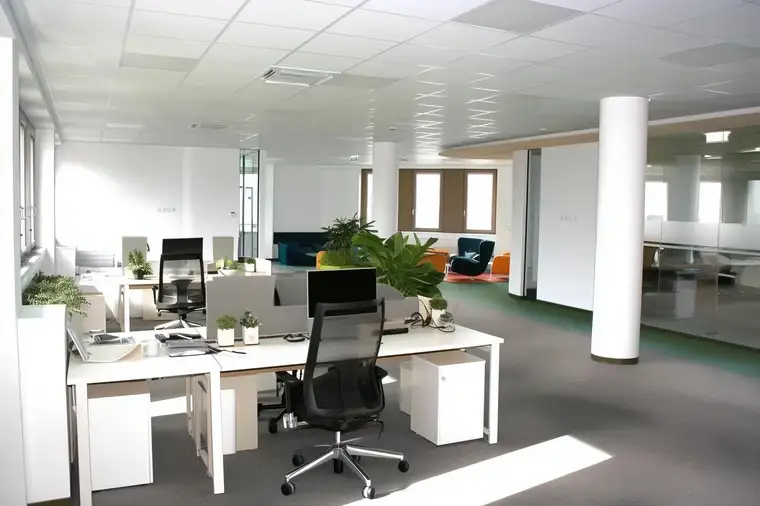 Teilbar +++ KONFIGURATOR BÜRO +++ Erst- oder Sofortbezug möglich