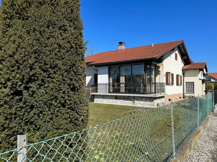 Gepflegtes Einfamilienhaus (Bungalow) in bevorzugter Wohngegend in Seiersberg-Pirka zu verkaufen!