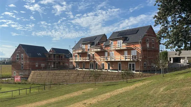 Familienwohntraum MAISONETTE mit großem Eckgarten! Rückzugsort, Kinderparadies &amp; Natur pur! Wohnen auf 2 Etagen