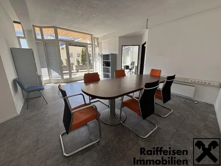 Grenznah &amp; gut erreichbar: Ihr neues Büro in Sillian wartet!