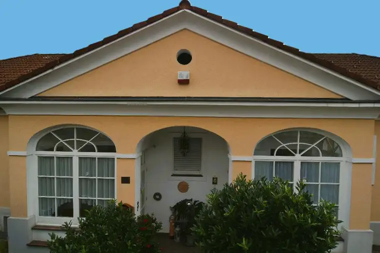 Sofortbezug Exklusiv leben und clever investieren: Villa mit zwei Mietoptionen