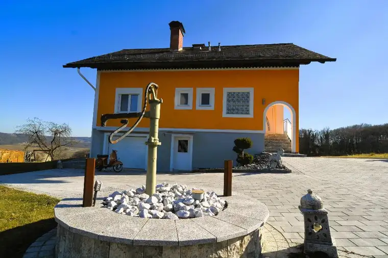 Haus in Straden mit spektakulärem Ausblick – Spitzen-Preis für höchste Qualität!