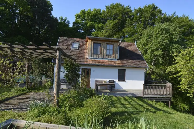 Alleinlage - Landwirtschaft mit Vierkanthof und ausgebautem Kellerstöckl in einzigartiger Panoramalage!