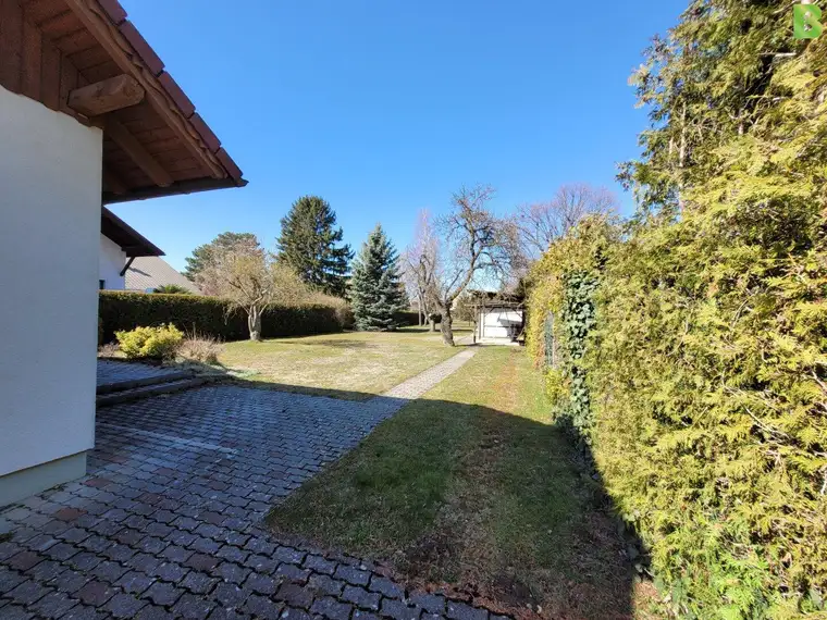 Mit Freunden oder Geschwistern gemeinsam Haus bauen und dabei Geld sparen!