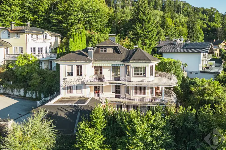 Juwel in Bestlage Elsbethen: Repräsentative Villa mit Festungsblick