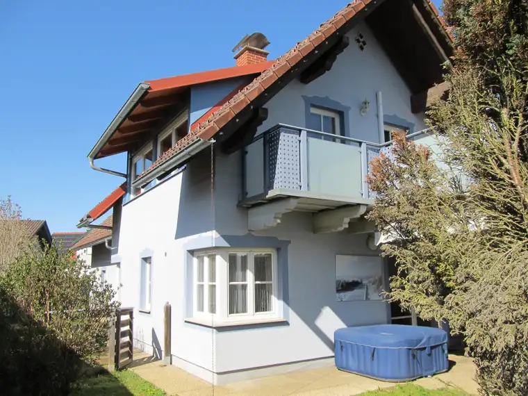 * LEITRING: SOFORT BEZUGSFERTIGES EINFAMILIENHAUS IN SCHÖNER WOHNGEGEND *