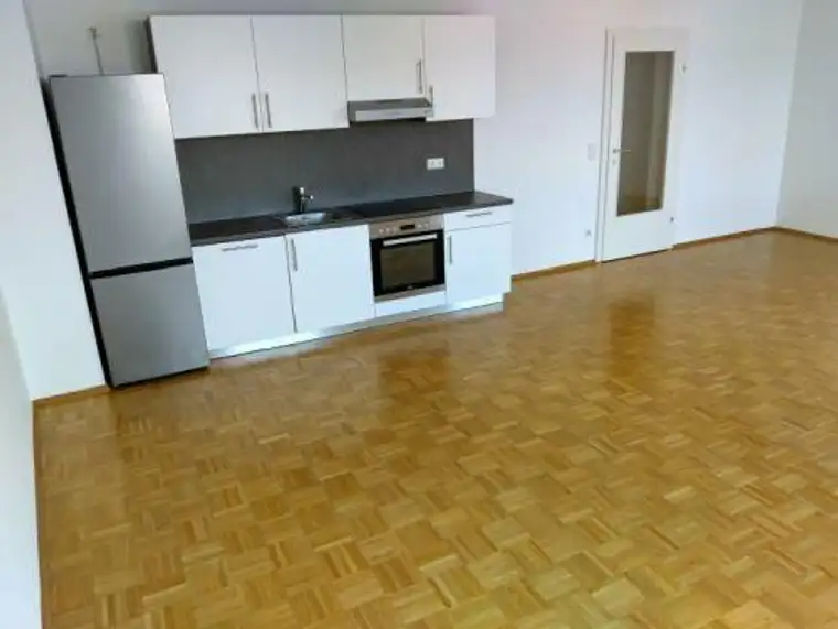 Sonniger 2 ZIMMER-NEUBAU + Einbauküche + größeres Bad / Dusche + extra WC + Lift + nähe Neue TU-Graz