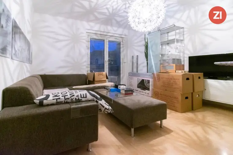 *PROVISIONSFREI* 3- Zimmer Wohnung mit Balkon - Darrgutstraße