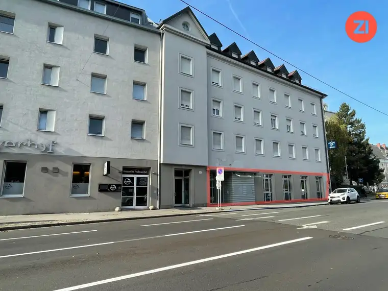 Großzügige Bürofläche oder Gemeinschaftspraxis mit Parkmöglichkeit in guter Lage in Linz zu vermieten